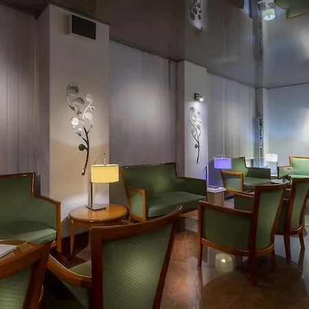 Hotel Crimée 3*