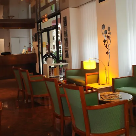 Casa Serena Hotel 3*